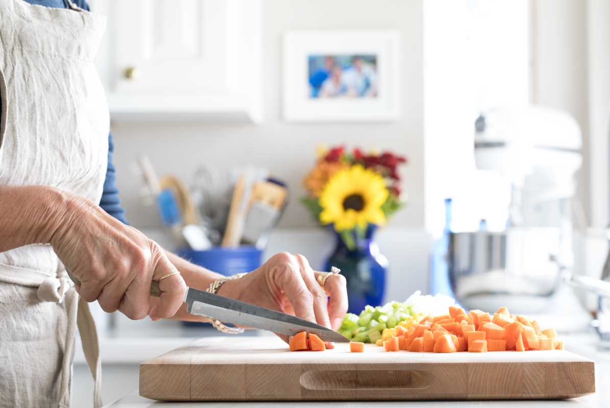Family Meal Prep Tips for Special Dietary Conditions 