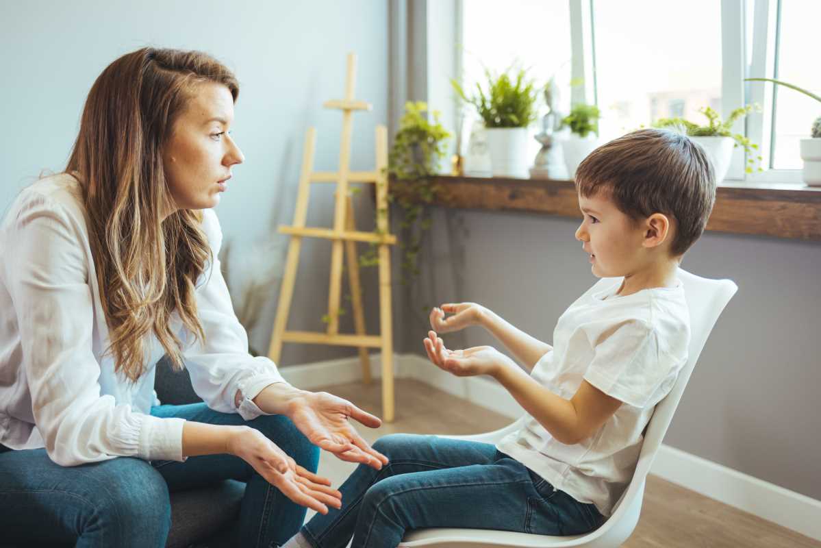 Talking to Kids About Grandma’s Dementia in Age-Appropriate Ways